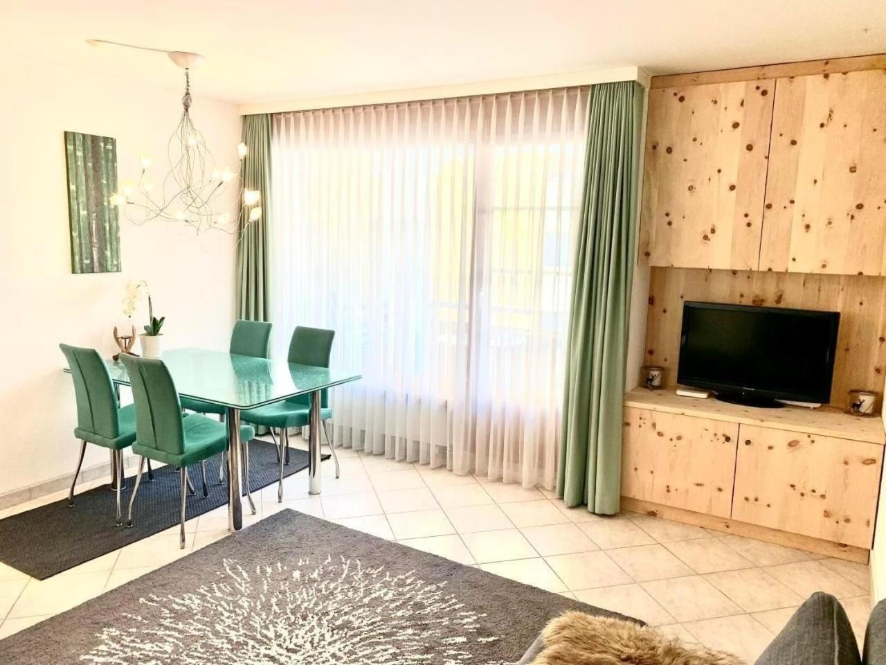Ferienwohnung Gian, Zentral Mit Garagenstellplatz Davos Exterior foto
